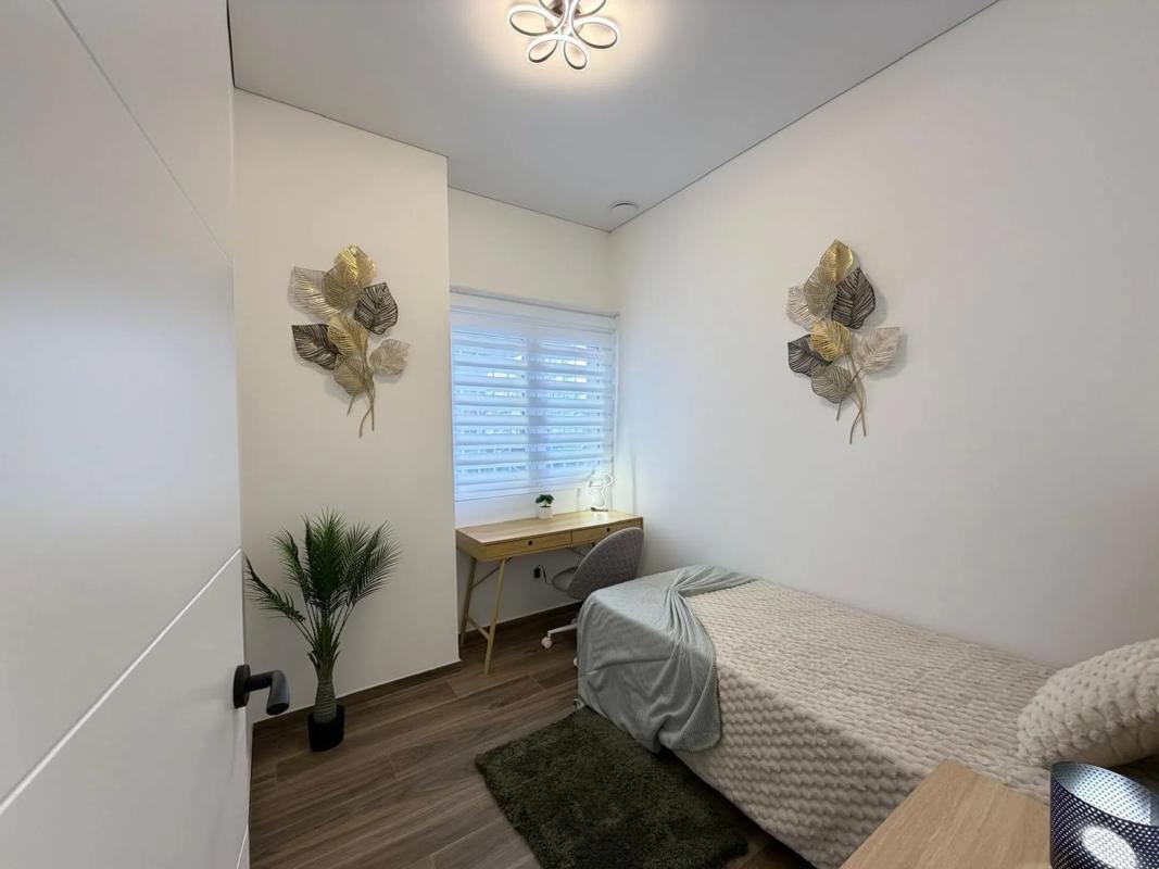 Sale of apartment in Calle San Julián, Torrevieja
photo 5