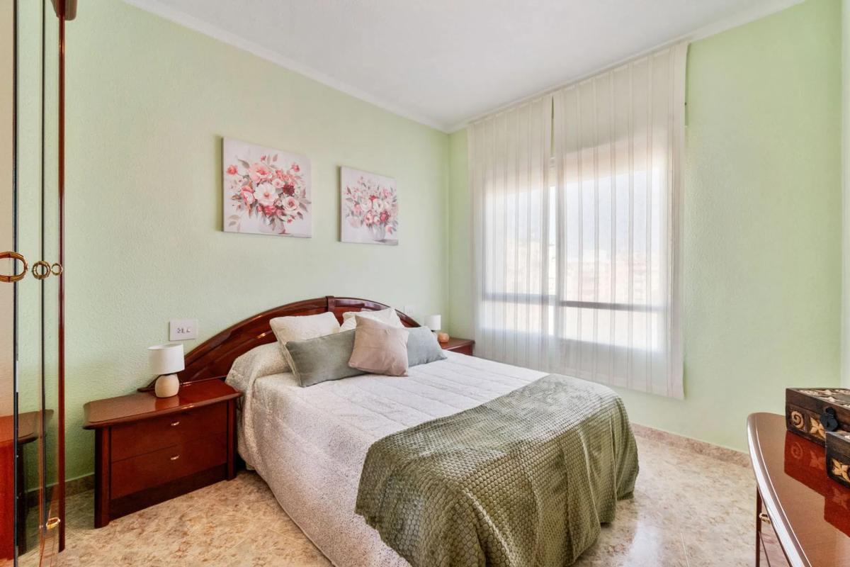 Venta de piso en Calle San Policarpo, 12, Torrevieja
photo 5