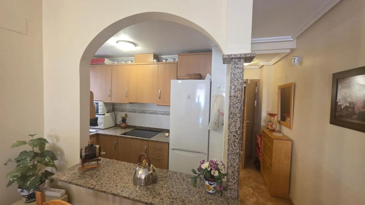 Venta de piso en Calle d Manuel Martinez Guirao, 16, Torrevieja
 photo 5