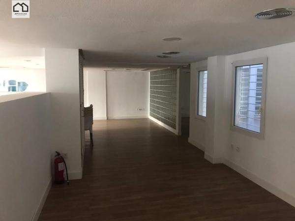 Продажа квартиры на Barrio Centro - Muelle Pesquero, Торревьеха
 photo 3