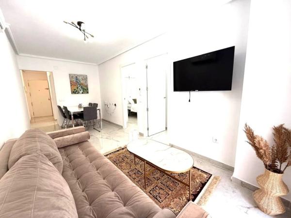 Venta de piso en Calle Santa Trinidad, 25, Torrevieja
 photo 3