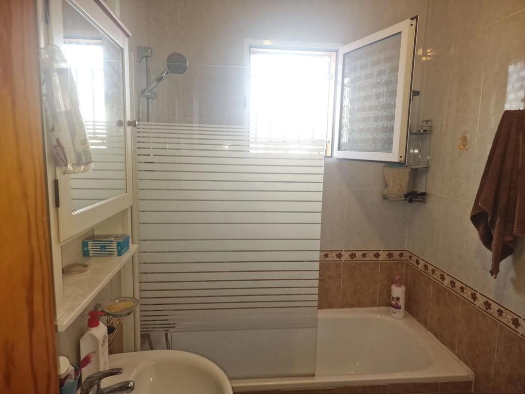 Sale of townhouse in Laguna de la ruidera s/n , Torrevieja photo 1