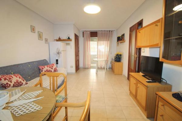 Продажа квартиры на Calle Rafal, Торревьеха
 photo 1