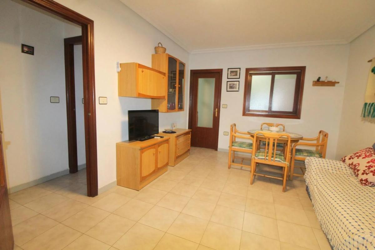 Sprzedaż mieszkania w Calle Rafal, Torrevieja
 photo 2