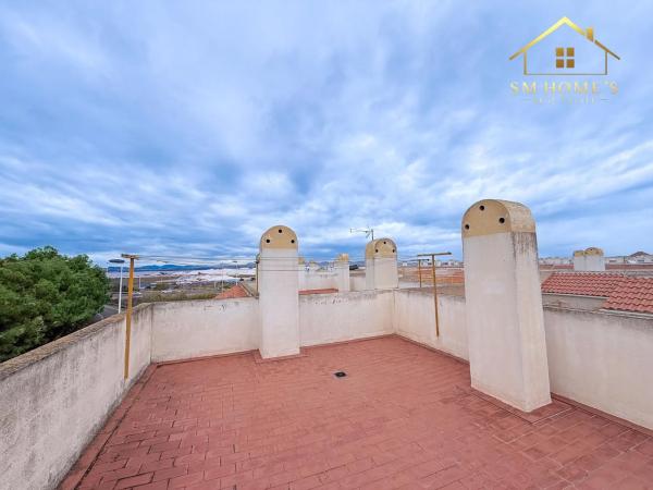 Sprzedaż mieszkania w Calle Beniel, Torrevieja
 photo 1