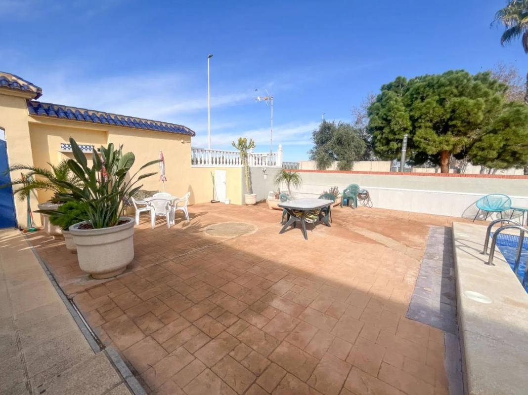 Venta de piso en Calle Sauce, Torrevieja
photo 2