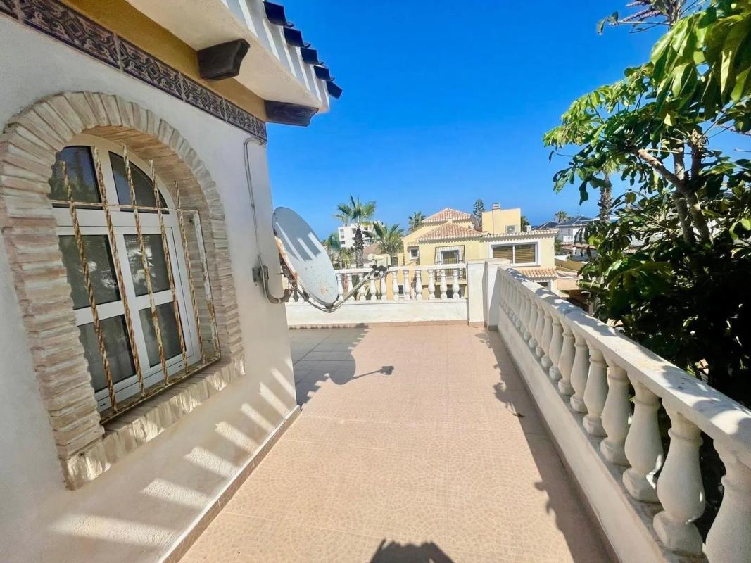 Sale of apartment in Calle Pitas, Torrevieja
photo 4