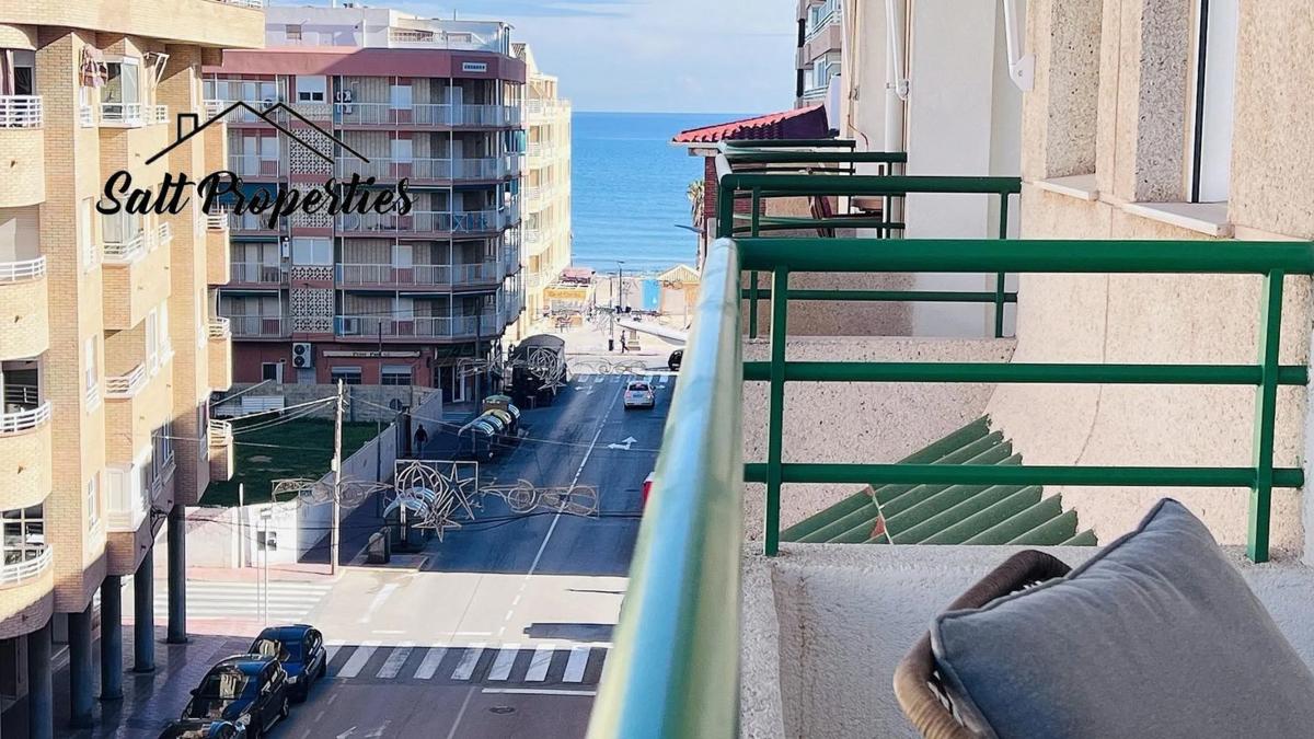 Продажа квартиры на Avenida Virgen del Carmen, Торревьеха
 photo 5