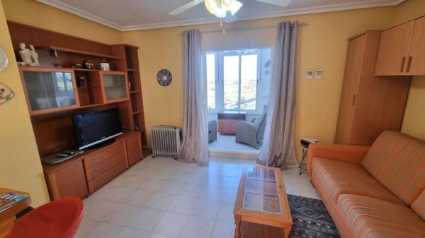 Квартира на продажу в Avenida Bélgica, Торревьеха photo 3
