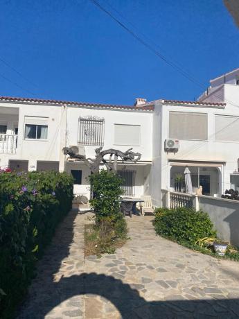 Terraced house for sale at Calle Soria, 126 , Torrevieja photo 1