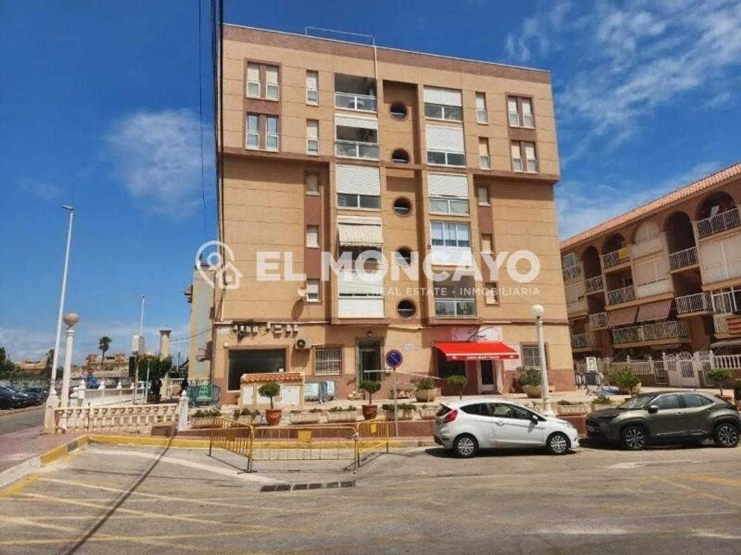 Venta de piso en Calle del Puerto Romano, Torrevieja
 photo 2