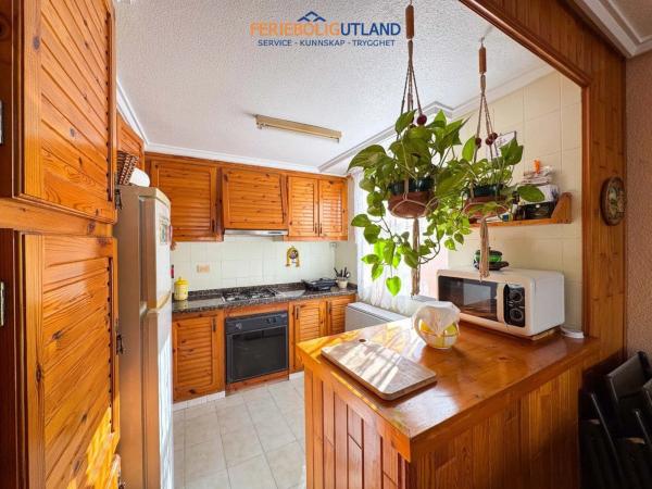 Продажа квартиры на Avenida de los Europeos, 23, Торревьеха
photo 1