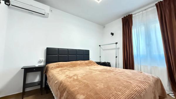 Independent chalet for sale in Urbanización Lago Jardín 2 M4, Torrevieja
 photo 4