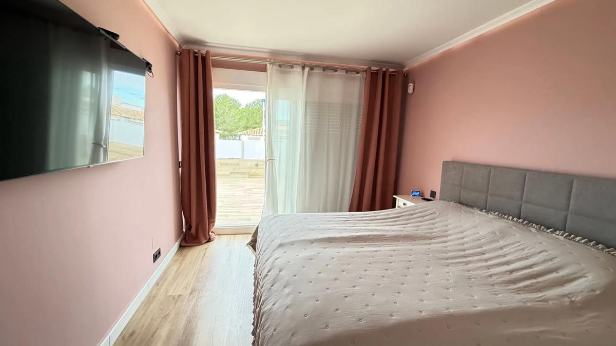 Venta de chalet independiente en Urbanización Lago Jardín 2 M4, Torrevieja
photo 5