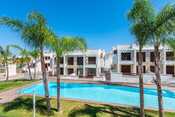 Penthouse for sale at  Calle Teulada s/n, Torrevieja photo 1