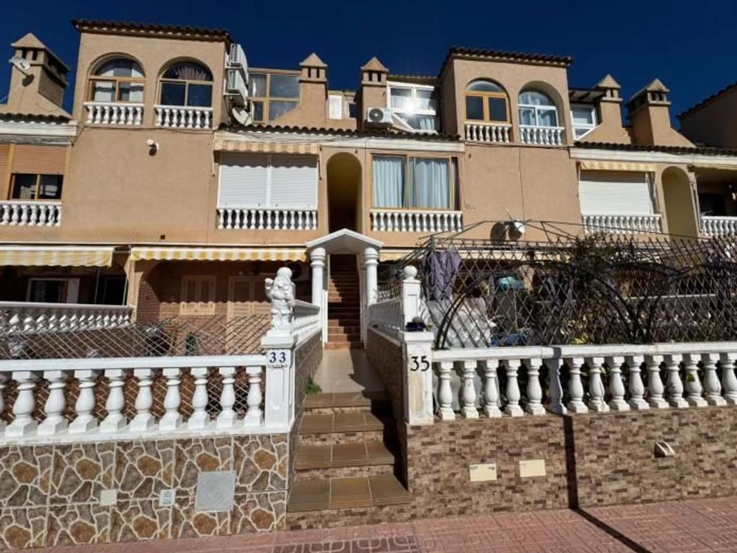 Venta de piso en Calle Taga, Torrevieja
photo 5
