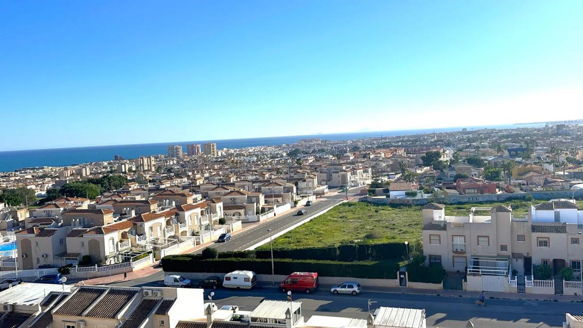 Продажа пентхауса на  Calle Talía, 4, Торревьеха photo 2