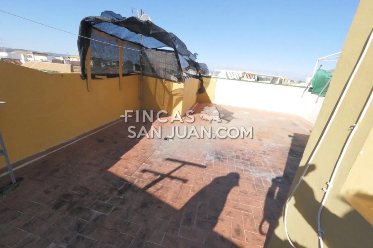 Venta de piso en Urbanización PARQUE DE LAS NACIONES I, Torrevieja
 photo 5
