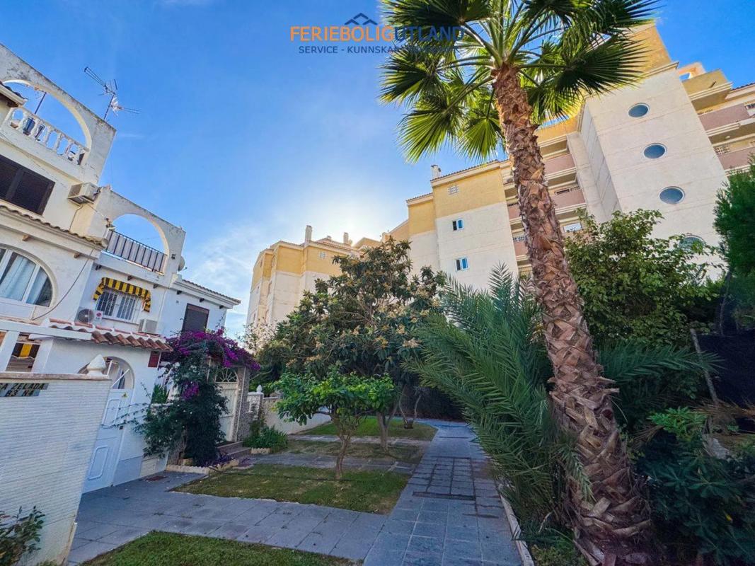 Sprzedaż mieszkania w Plaza de Europa s/n, Torrevieja
photo 1
