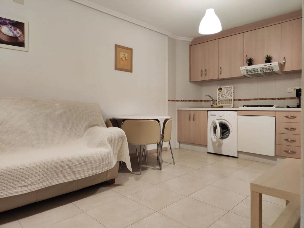 Venta de piso en Calle suecia, Torrevieja
 photo 2
