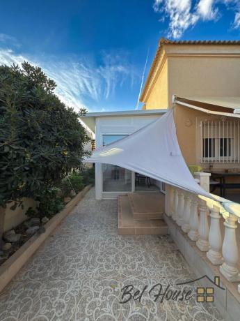 Chalet pareado en calle Foque photo 2