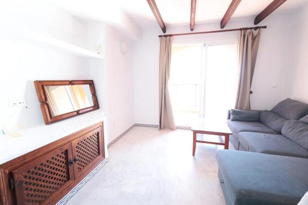 Venta de piso en Avenida Roentgen, 5, Torrevieja
 photo 2