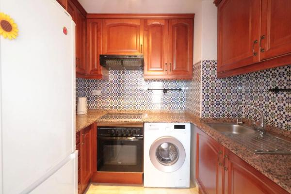 Venta de piso en Avenida Roentgen, 5, Torrevieja
 photo 4