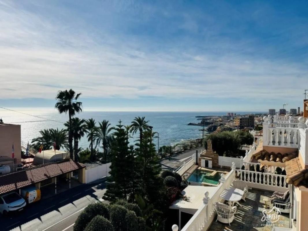 Venta de chalet independiente en Barrio Miramar - Torre del Moro, Torrevieja
photo 2