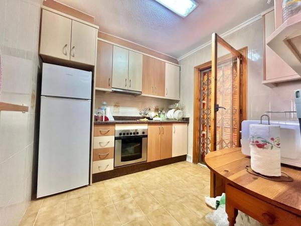Independent chalet for sale in Barrio Zona los Frutales, Torrevieja
thumbnail 1