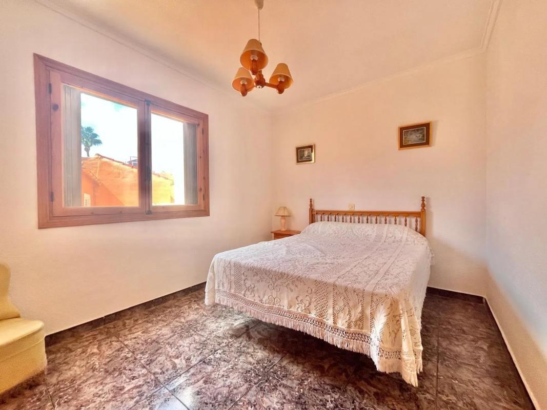 Venta de chalet independiente en Barrio Zona los Frutales, Torrevieja
photo 5