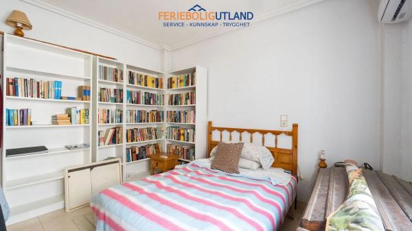 Venta de piso en Avenida Diego Ramírez Pastor, 267, Torrevieja
 photo 3