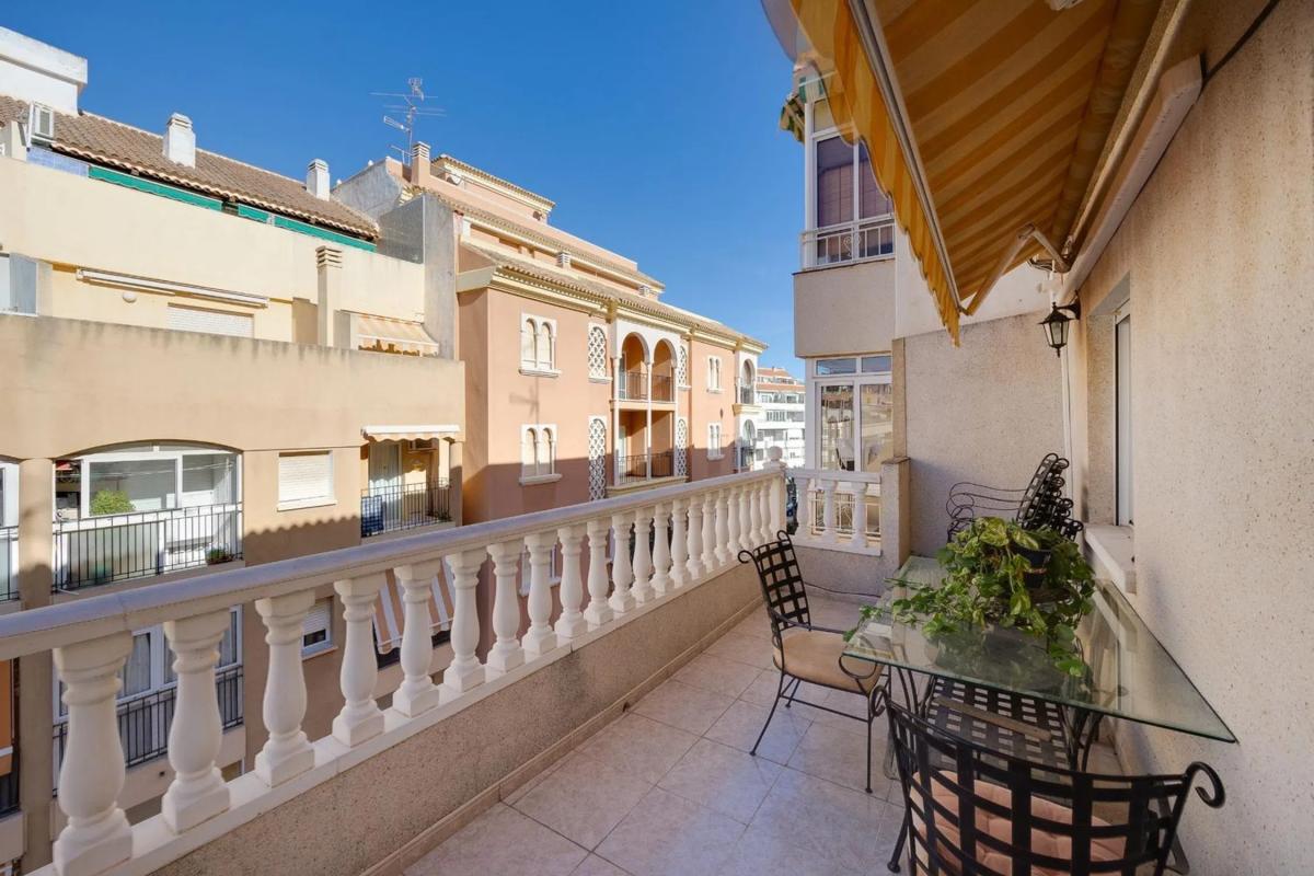 Penthouse sale in  Barrio Playa del Cura, Torrevieja photo 3