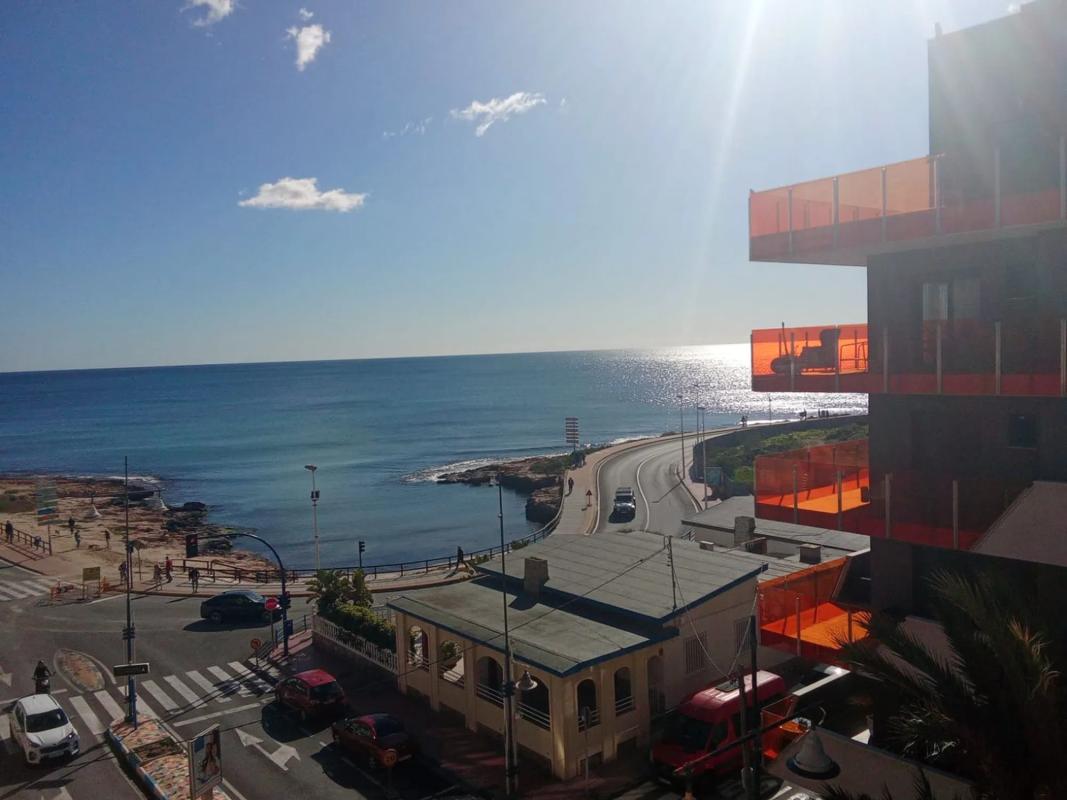 Venta de piso en Avenida de las Habaneras, Torrevieja
photo 5