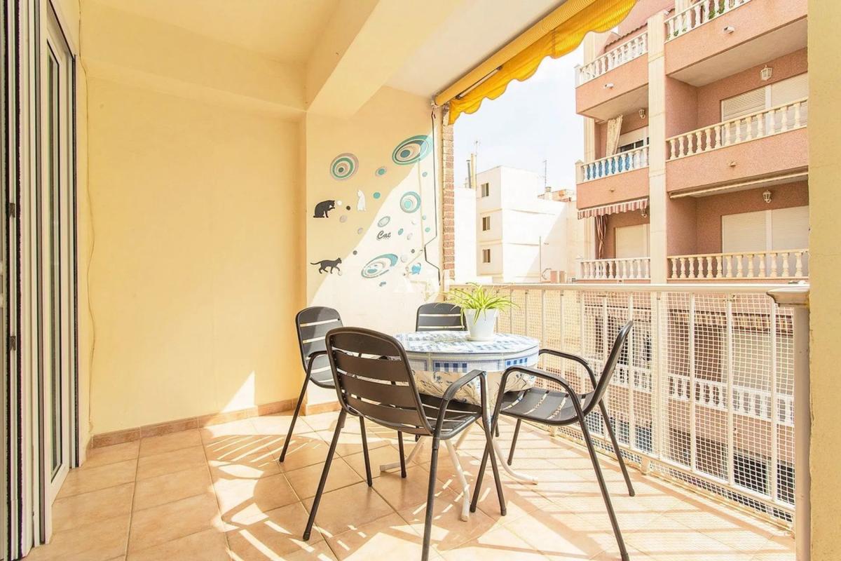 Venta de piso en Barrio Playa del Cura, Torrevieja
 photo 3