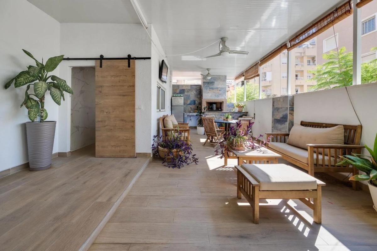 Venta de chalet independiente en Calle Antonio Machado, 125, Torrevieja
photo 4