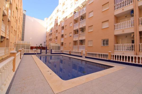 Продажа квартиры на Barrio Antonio Machado, Торревьеха
photo 1
