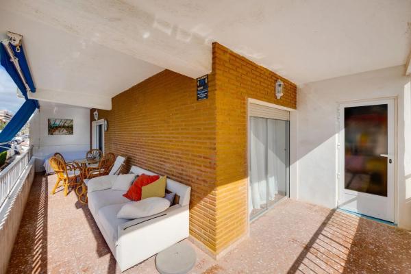 Venta de piso en Calle Pleamar, Torrevieja
 photo 2