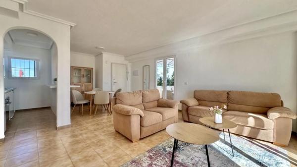 Venta de piso en Polígono Punta Prima Torrevieja, Torrevieja
thumbnail 2