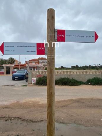 Venta de piso en Calle Pleamar, Torrevieja
thumbnail 2
