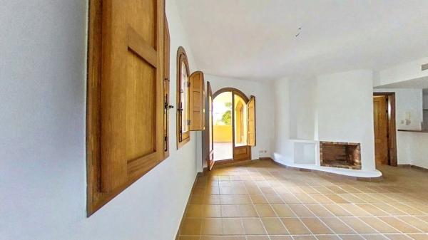 Venta de piso en punta prima, Torrevieja
photo 1