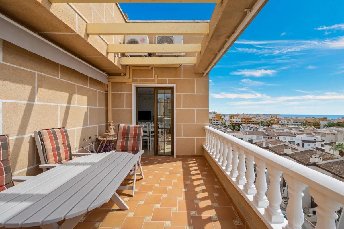 Duplex sale in Avenida de las Olas, 6 a, Torrevieja photo 4