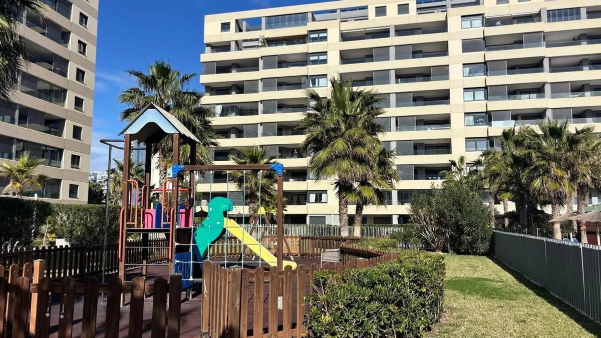 Venta de piso en Calle del Tornado, 1, Torrevieja
photo 1