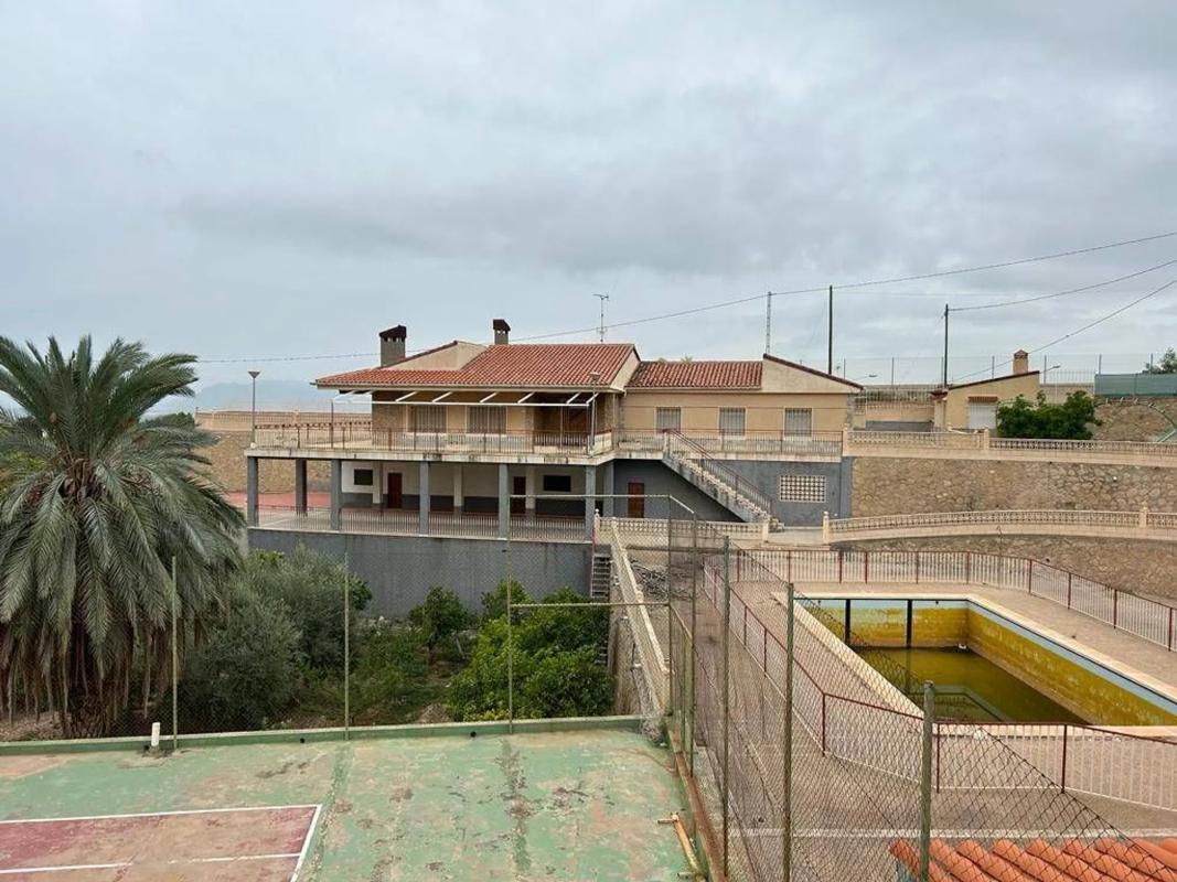 Properties for sale and rent in Spain photo 1