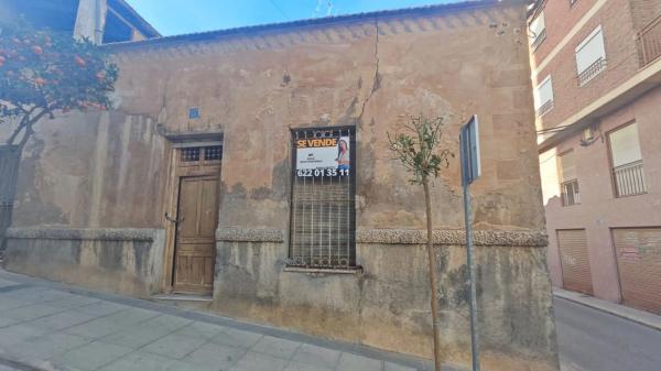 Chalet independiente en venta en Calle Sant Sebastià, Crevillente
 photo