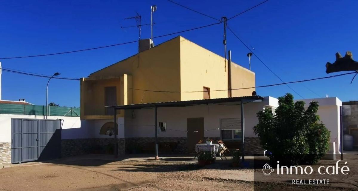 Sale of independent chalet in Cipres, Crevillente
 photo 5