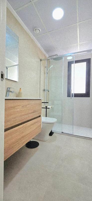 Sale of townhouse in  Plaza Església Vella, 4 , Crevillente photo 2