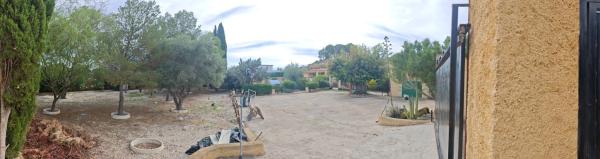 Independent chalet for sale in Partida Barrosa, 1111, Crevillente
thumbnail 1