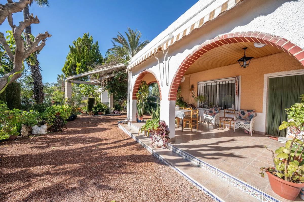 Sale of independent chalet in Partida, Crevillente
 photo 5