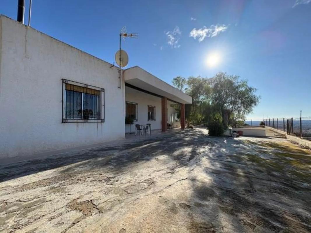 Sale of independent chalet in Crevillente, Crevillente
 photo 2