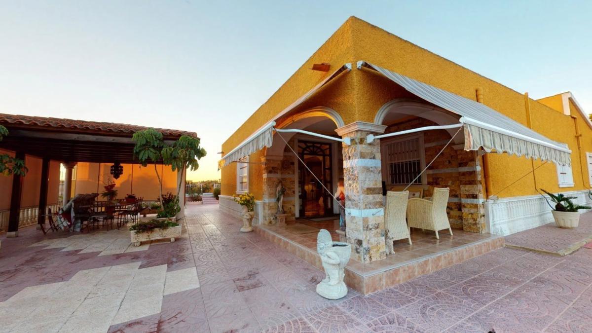 Sale of independent chalet in Crevillente, Crevillente
 photo 5